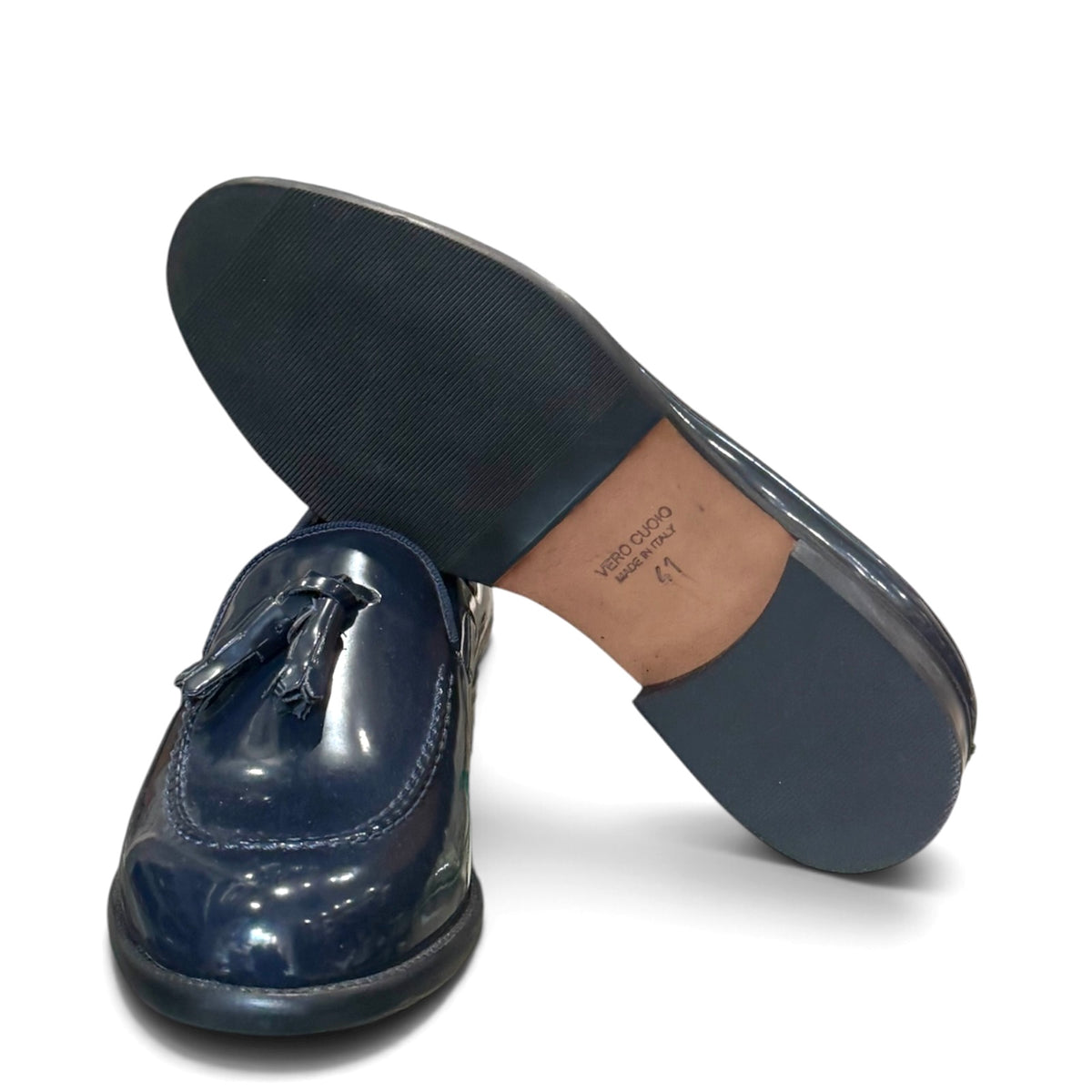 Moccasin with tassel in marbled navy leather
