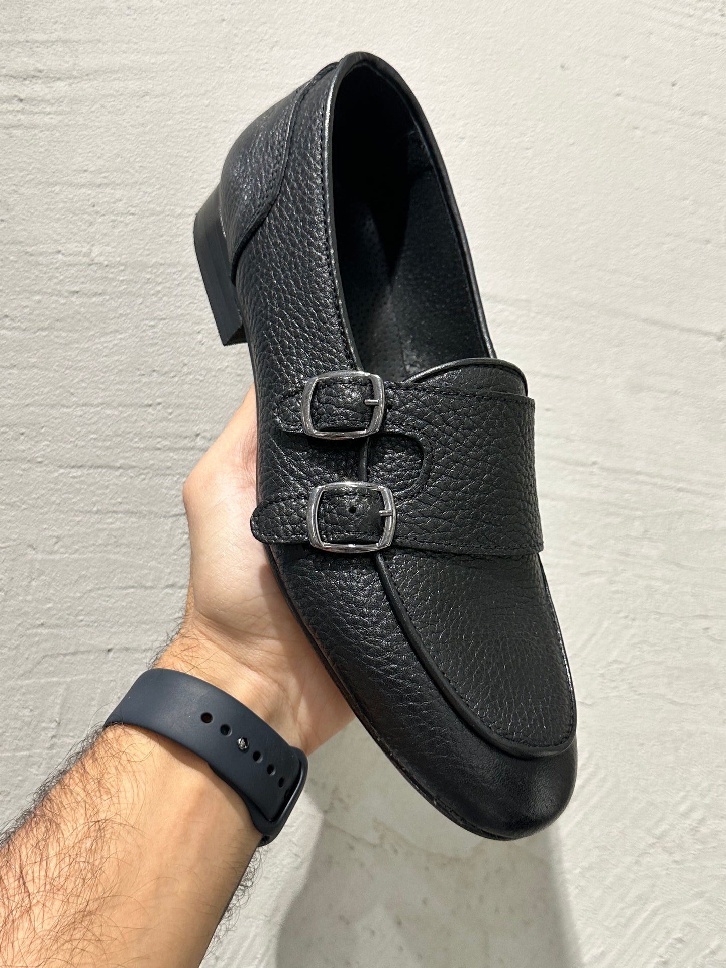 Double black leather buckle