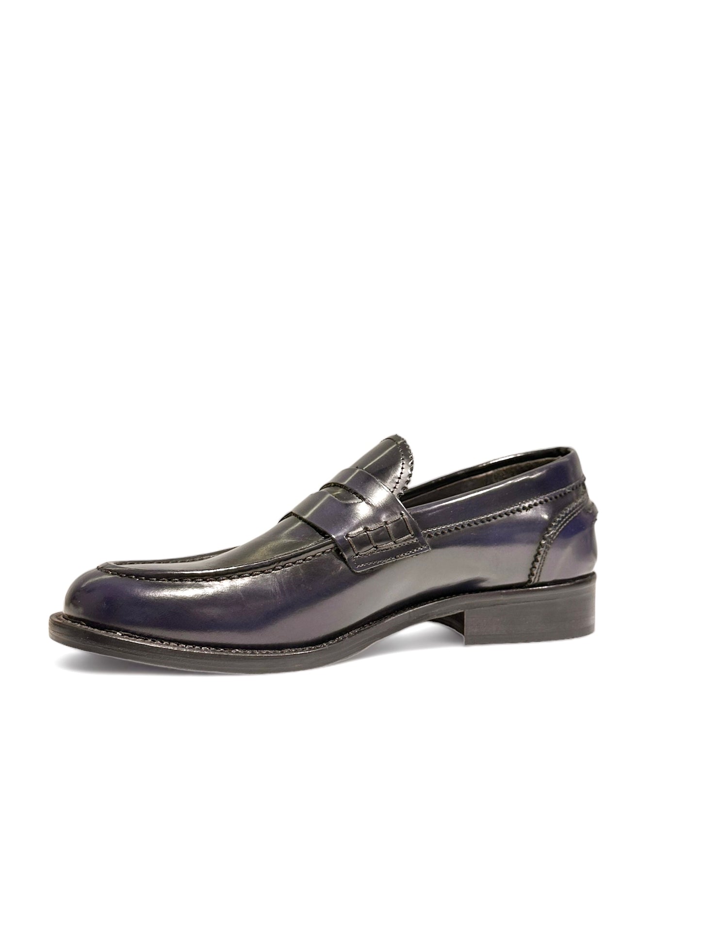 Collage navy loafer with leather sole