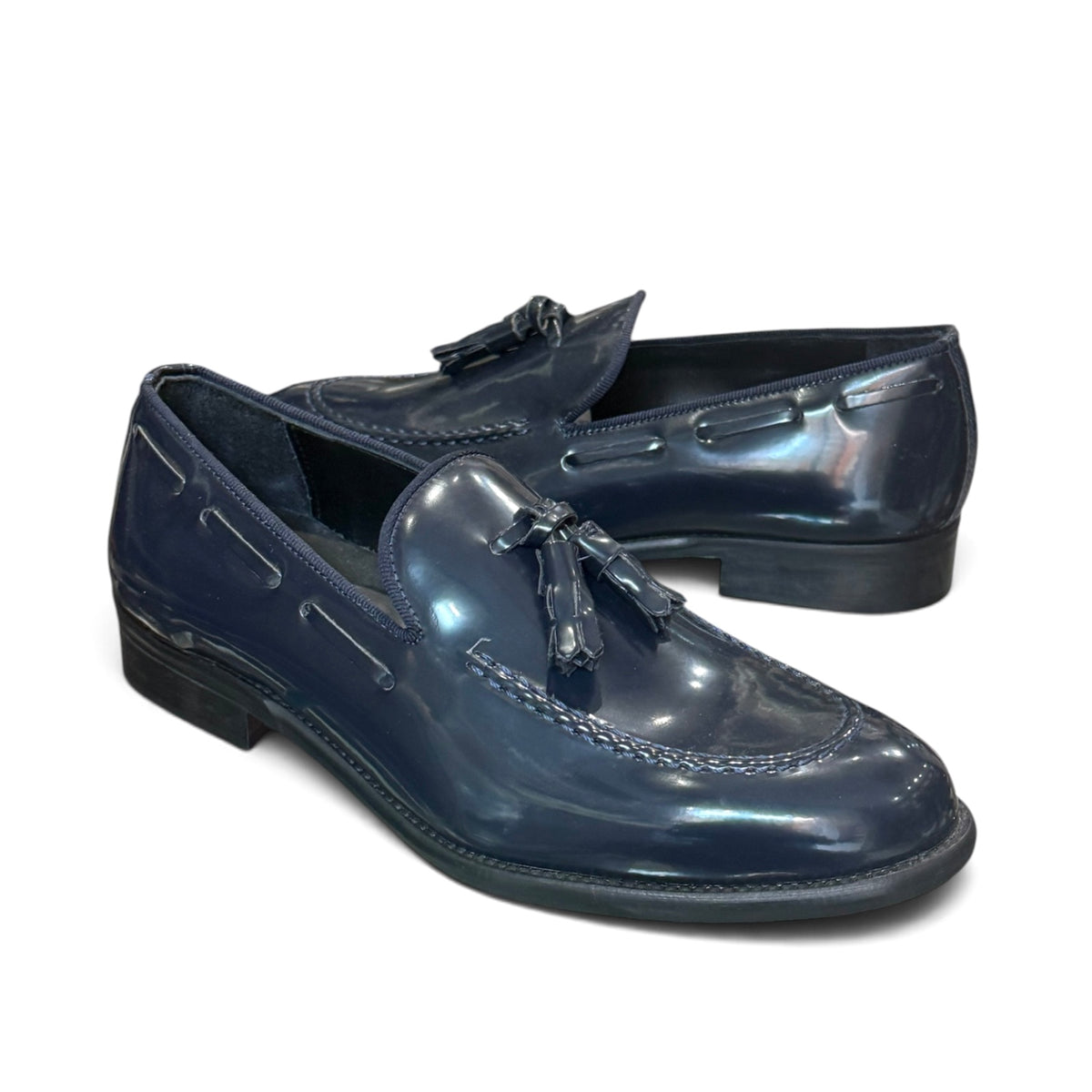 Moccasin with tassel in marbled navy leather