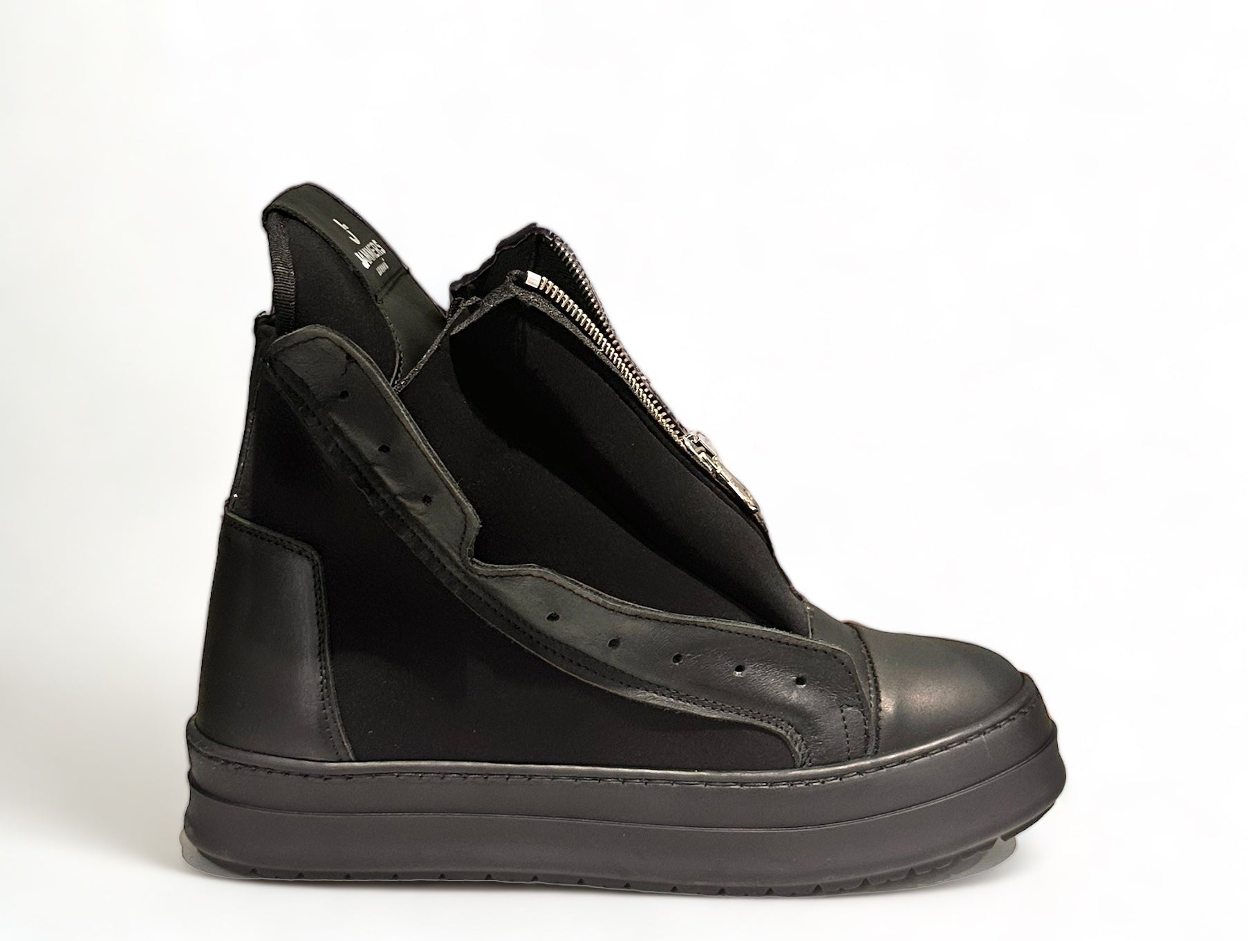 London Rebel - Stivaletti Chelsea neri con punta squadrata London Rebel - Stivaletti Chelsea neri con punta squadrata
